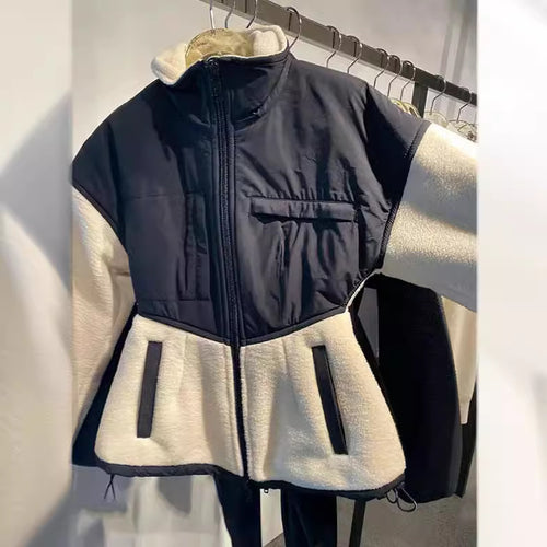 Damen modische Übergangsjacke mit hochgeschlossenem Kragen und praktischen Taschen Nord Taschen