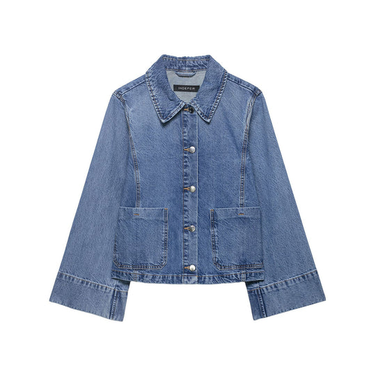 Damen Cropped Oversize-Jeansjacke mit großen aufgesetzten Taschen und sichtbarer Knopfleiste Nord Taschen