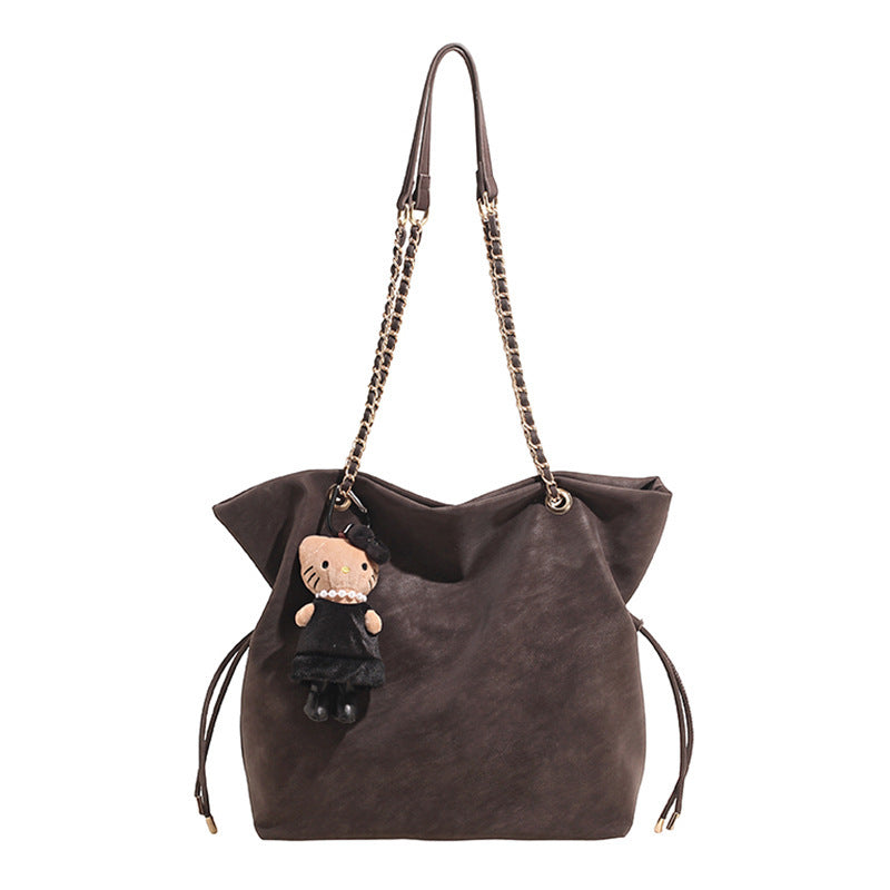 Damen Oversized Schultertasche mit verspieltem Charme von Nord Taschen