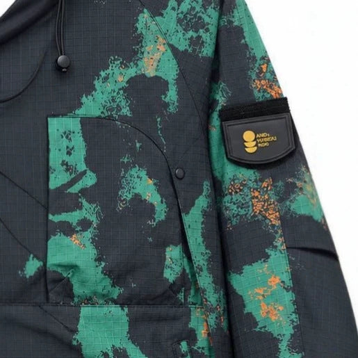 Herren Technische Camouflage-Outdoorjacke mit Kapuze, Ripstop und Multifunktionstaschen Nord Taschen