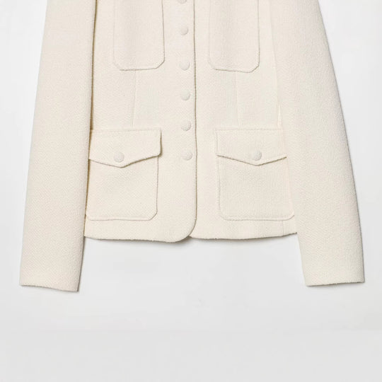 Damen Bouclé-Cropped-Jacke mit Stehkragen, bezogenen Knöpfen und aufgesetzten Pattentaschen Nord Taschen