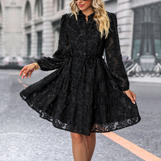 Damen Texturiertes Blusen‑Skaterkleid mit Volantstufen, durchgehender Knopfleiste und Taillenzug Nord Taschen