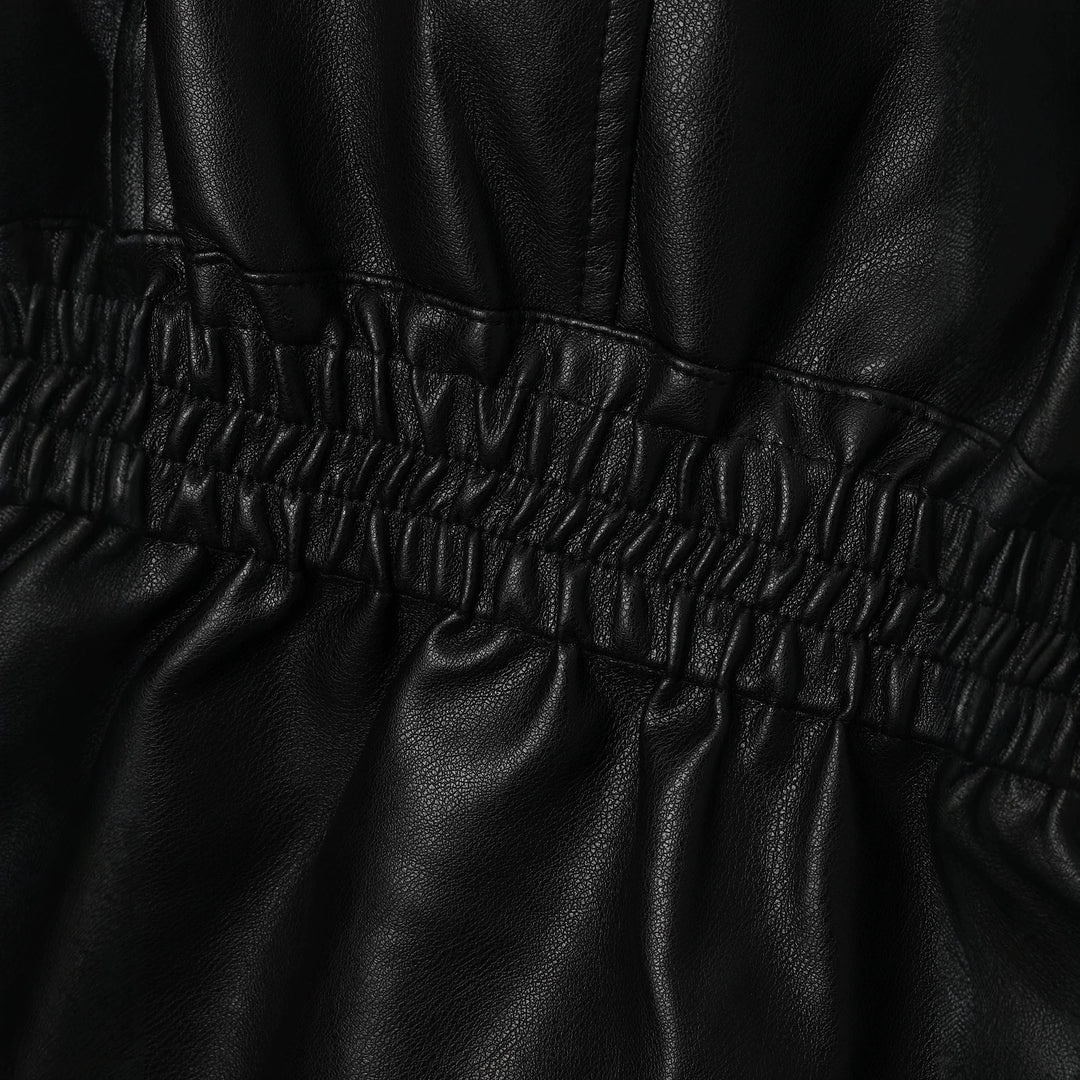 Damen Lederjacke mit weitem Schalkragen, geraffter Taillenpartie und Ballonärmeln Nord Taschen