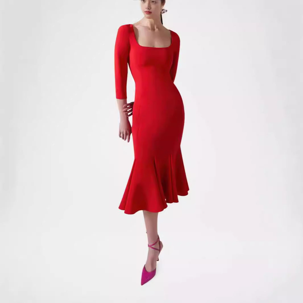 Damen Figurbetontes Midikleid mit quadratischem Ausschnitt und Meerjungfrauen-Saum Nord Taschen