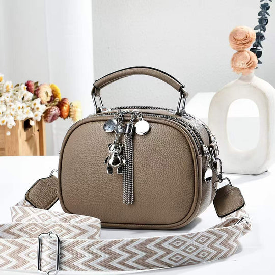 Damen trendige Umhängetasche mit auffälligen Details Nord Taschen