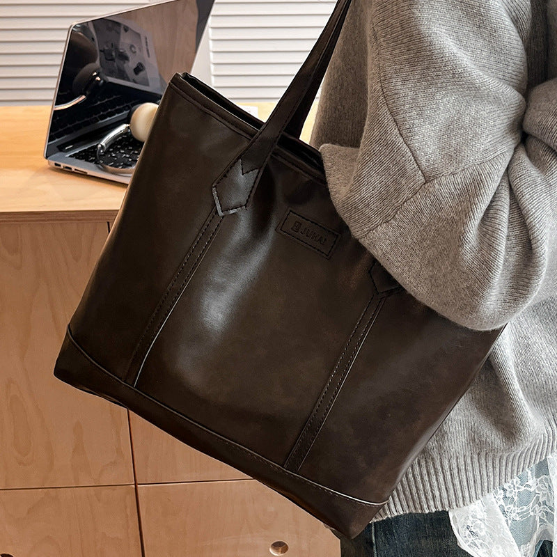 Damen komfortable Tragetasche mit strukturiertem Kunstleder Nord Taschen