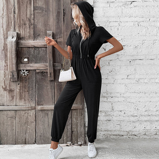 Damen moderner Kurzarm-Jumpsuit mit praktischen Taschen und Kapuze