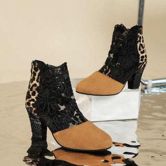 Damen Elegante und raffinierte Pumps mit floralen Spitzenverzierungen