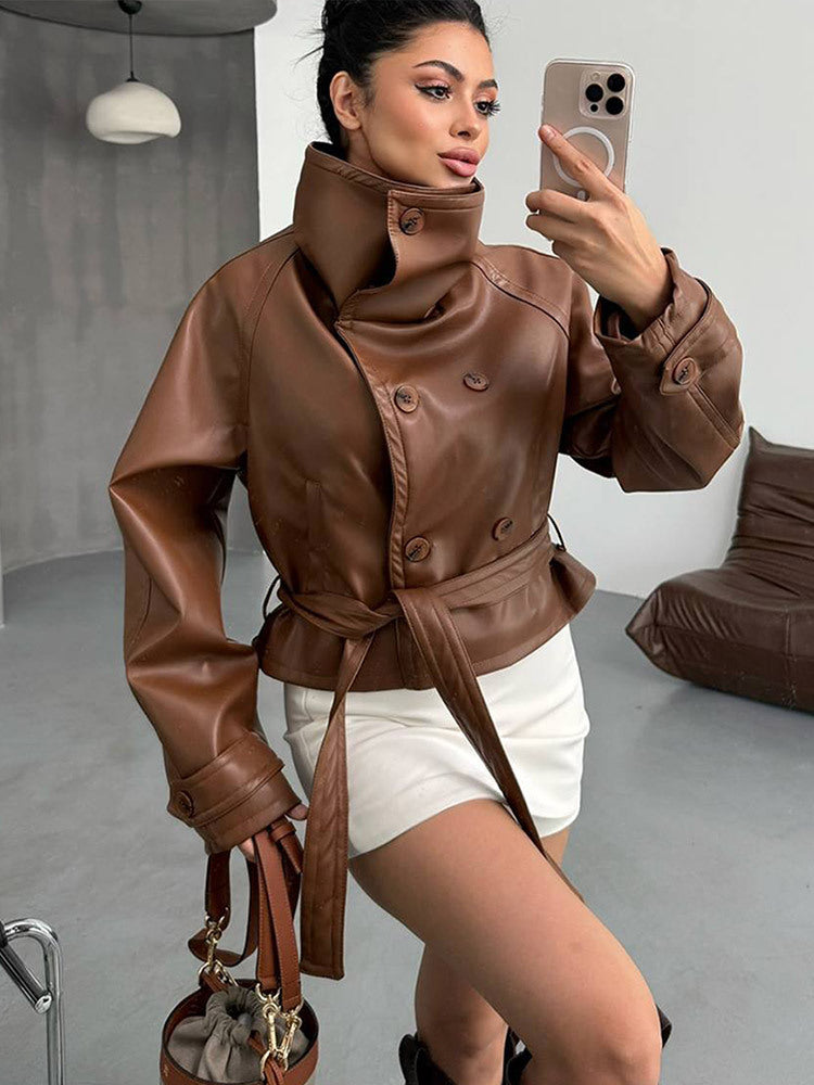 Damen Taillierte Kurzblouson‑Jacke aus Lederimitat mit hohem Stehkragen und Bindegürtel Nord Taschen