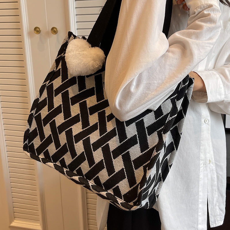 Damen Tragetasche mit modernem Gewebe-Design und robusten Griffen Nord Taschen
