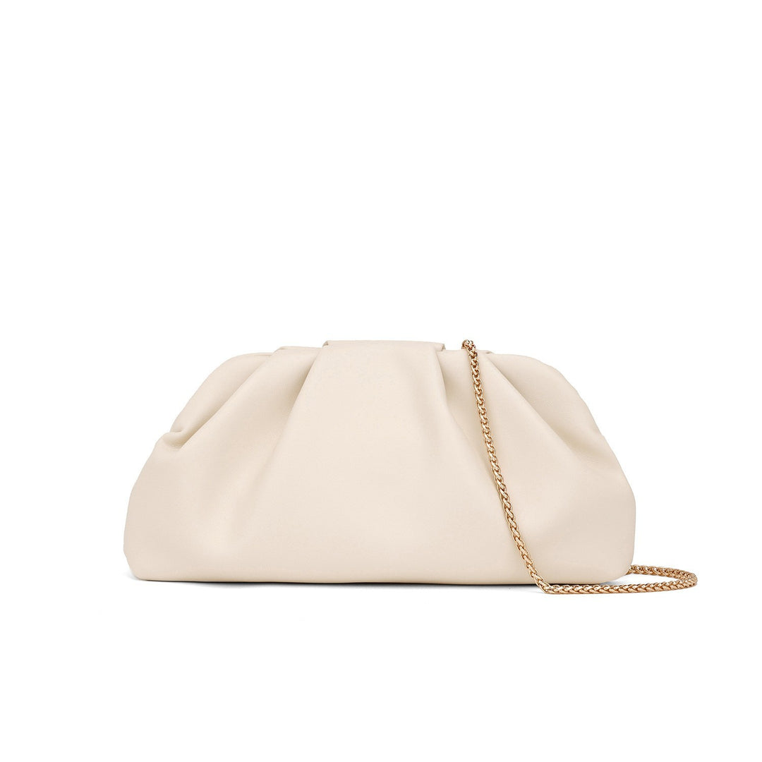 Damen Clutch im sanften Design mit feiner Kettenapplikation Nord Taschen