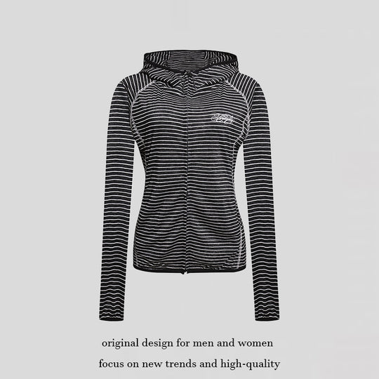 Damen Leichte Kapuzen-Zipjacke im Streifen-Look mit figurbetonter Passform und Raglanärmeln Nord Taschen