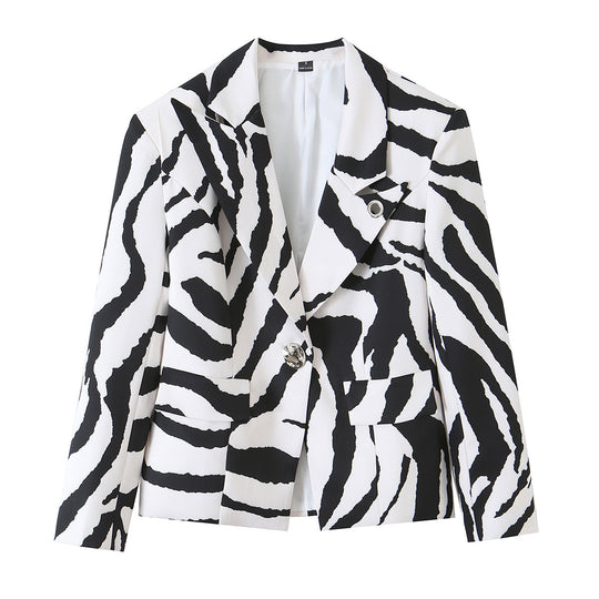 Damen Statement-Zebra-Blazer mit Reverskragen und taillierter Silhouette Nord Taschen