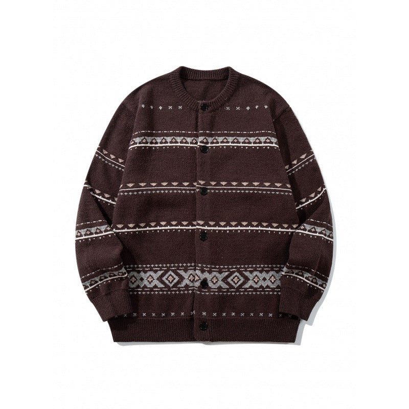 Unisex Jacquard‑Strickcardigan im Boxy‑Cut mit Rundhals und Knopfleiste Nord Taschen