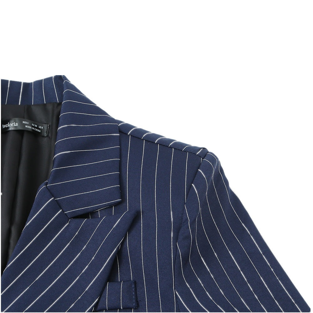 Damen Taillierter Nadelstreifen-Blazer mit asymmetrischem Revers und Pattentaschen Nord Taschen