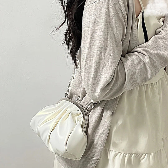 Damen Clutch-Tasche mit elegantem Raffungseffekt und abnehmbarem Schulterriemen Nord Taschen