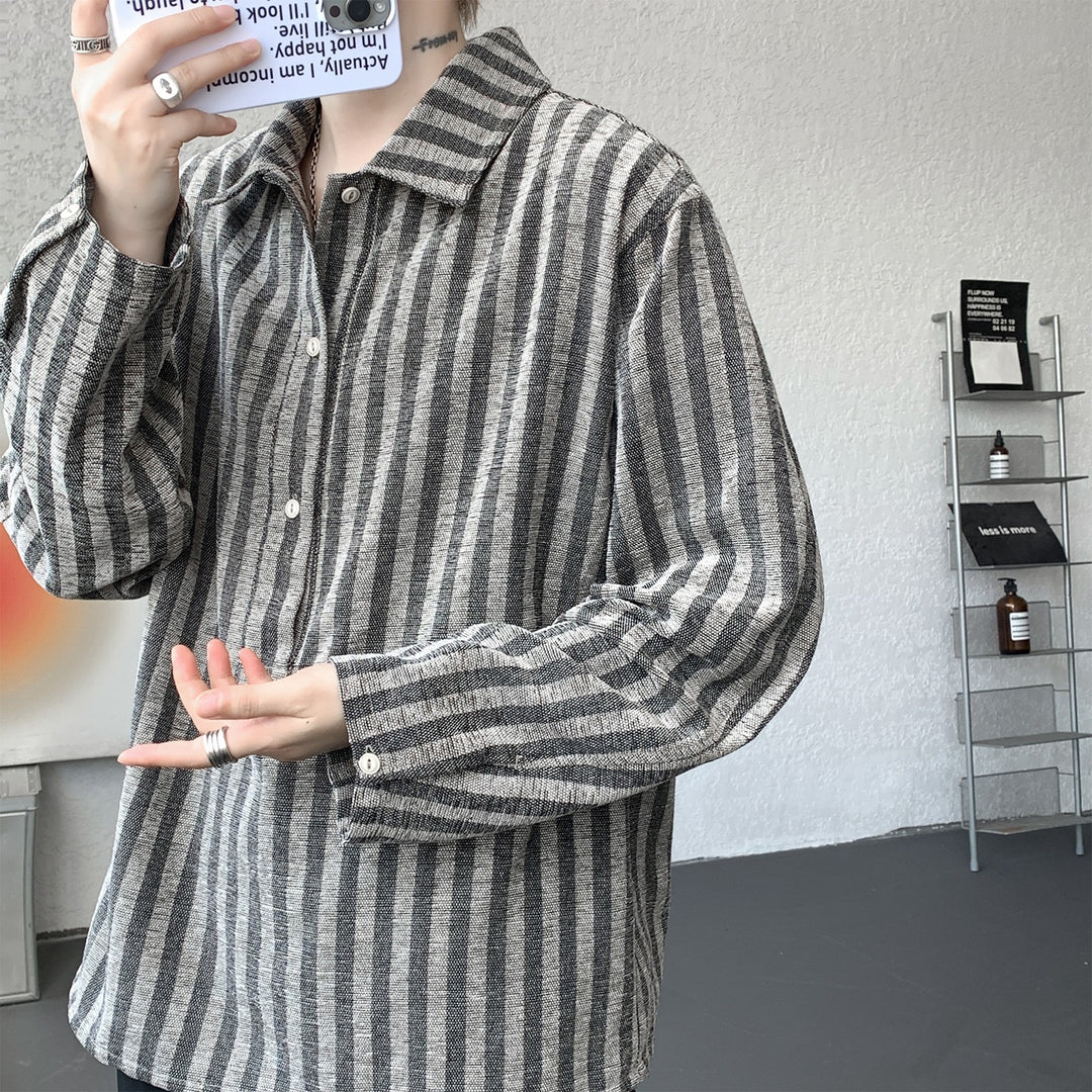 Herren Oversize Langarm-Hemd mit Polokragen, gestreifter Struktur & halber Knopfleiste Nord Taschen