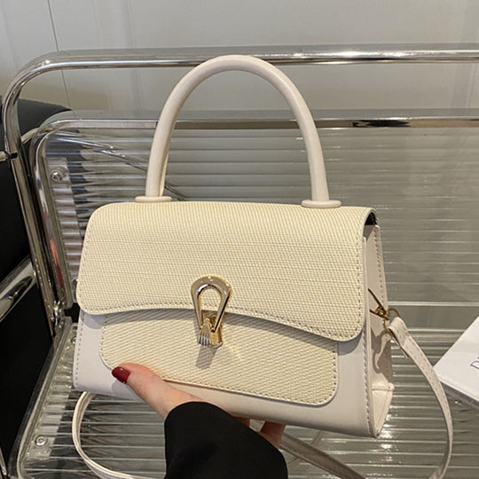 Damen Handtasche mit strukturiertem Design und elegantem Klappenverschluss Nord Taschen