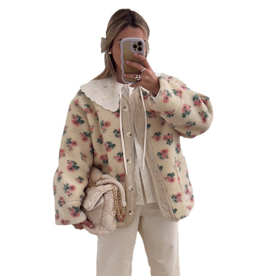 Damen Teddy-Fleecejacke mit Blumendruck, Cordleiste, Pattentaschen und übergroßem Spitzenkragen Nord Taschen