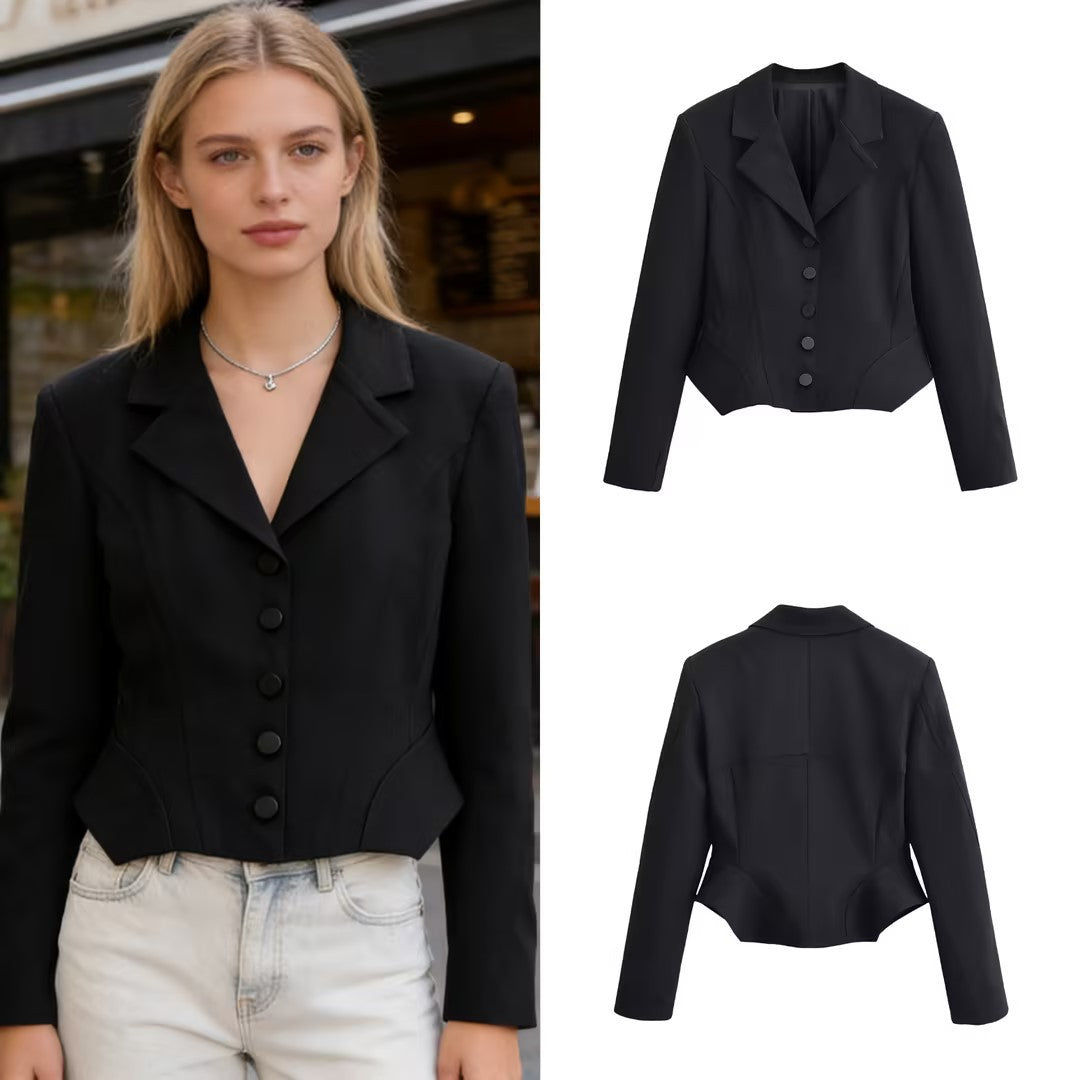 Damen Taillierter Cropped-Blazer mit Wiener Nähten und matt bezogenen Knöpfen Nord Taschen