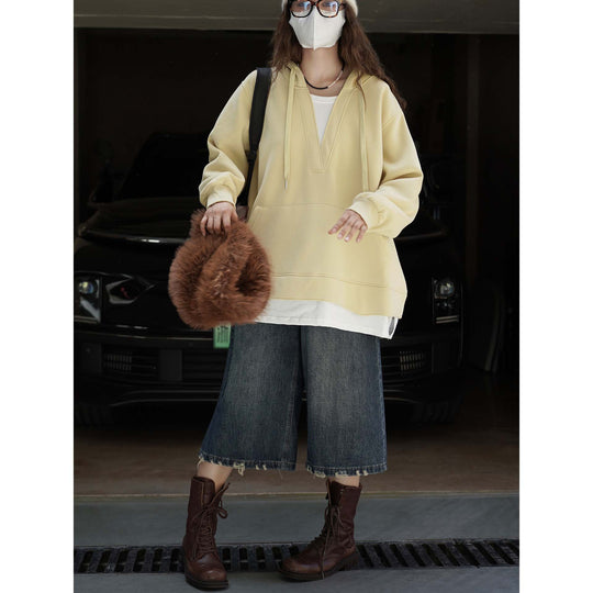 Damen Oversize-Hoodie mit V‑Ausschnitt und Kängurutasche Nord Taschen