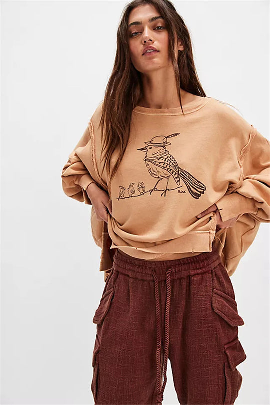 Damen oversized Sweatshirt mit Rüben-Print, ausgefransten Nahtakzenten und Daumenlochärmeln Nord Taschen