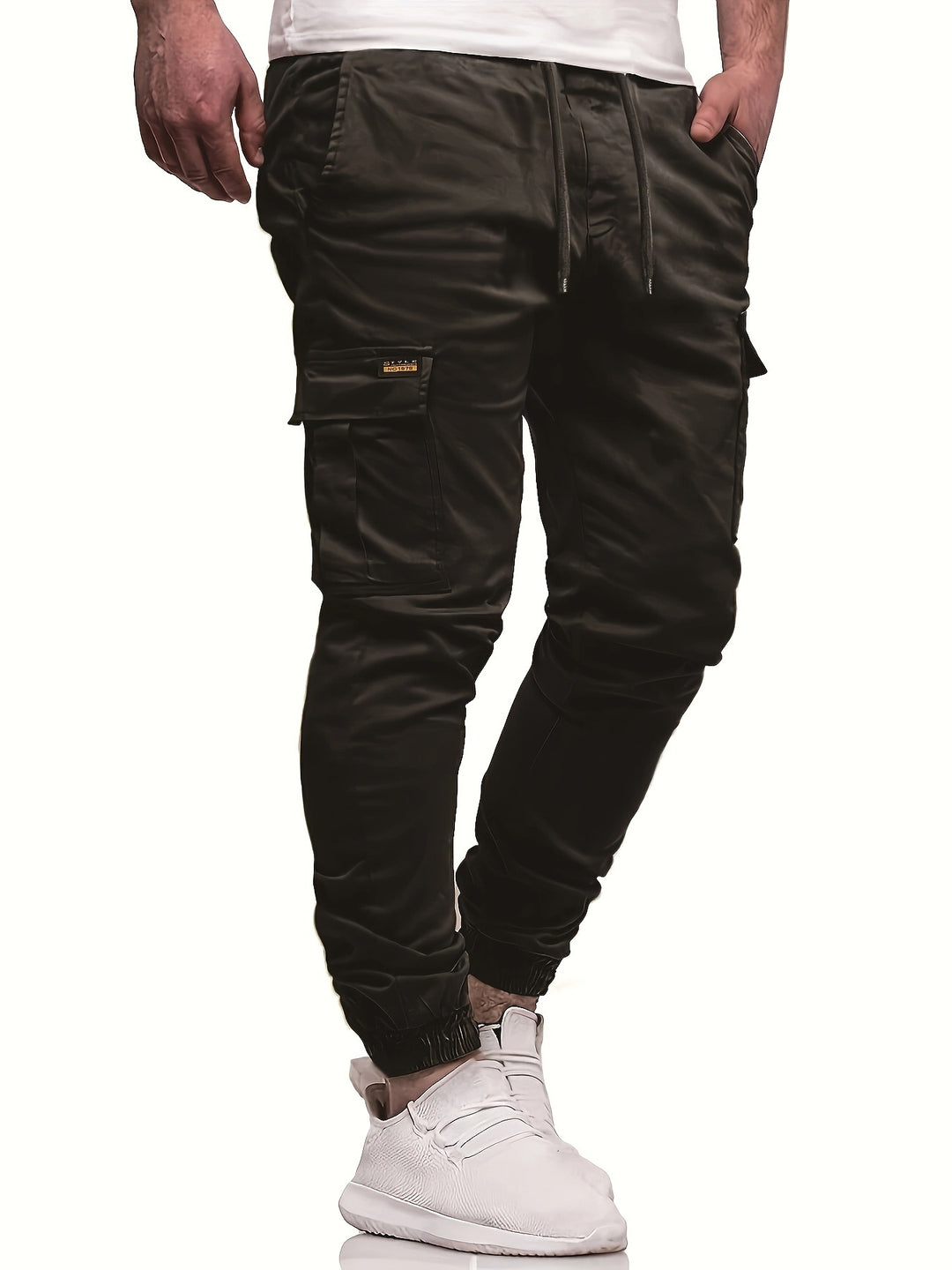 Herren Tapered Cargojogginghose mit Tunnelzug, Knöchelabschluss & Mehrfachtaschen Nord Taschen