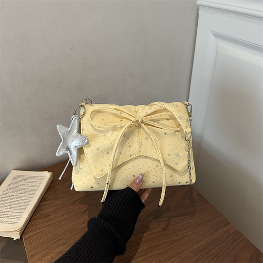 Damen Clutch-Tasche mit verspieltem Sternenmotiv und elegantem Kordelzug Nord Taschen