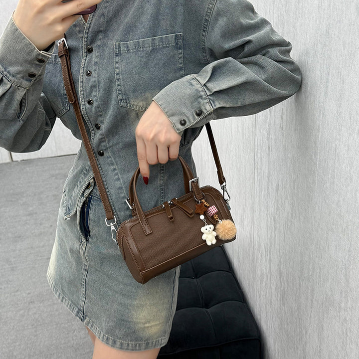 Damen Mini-Tasche mit verspieltem Anhänger Nord Taschen