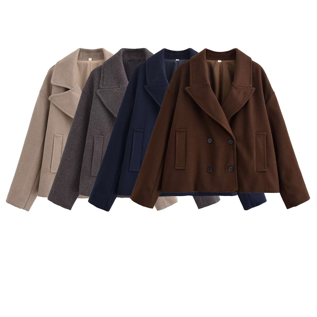 Damen Kurz geschnittener Wollmix-Peacoat mit weitem Revers und Eingrifftaschen Nord Taschen
