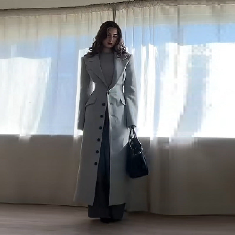 Damen Longline-Mantel aus Wollmix mit figurnaher Silhouette, Reverskragen und durchgehender Knopfleiste Nord Taschen