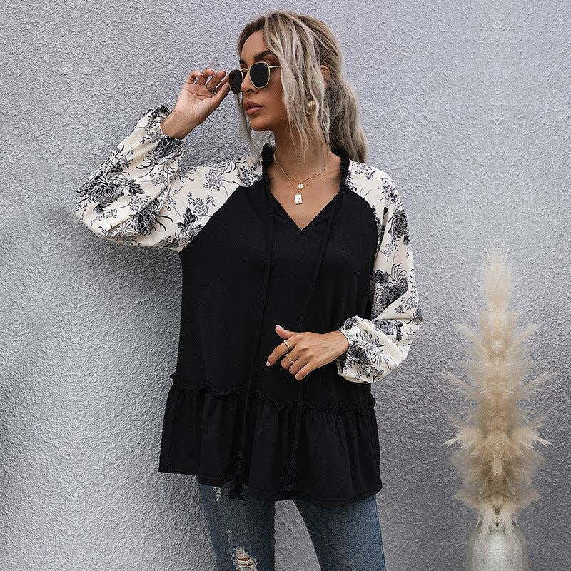 Damen Lässige V‑Ausschnitt Tunika‑Bluse mit Volantsaum, Blumenraglanärmeln und Kordelzug Nord Taschen