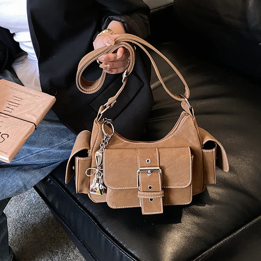 Damen Umhängetasche im modernen Design mit praktischen Fächern Nord Taschen