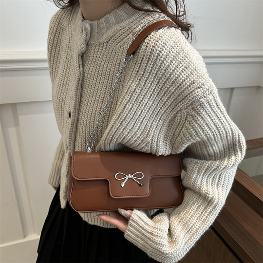 Damen Taschenset mit Kettenriemen und elegantem Schleifenakzent Nord Taschen