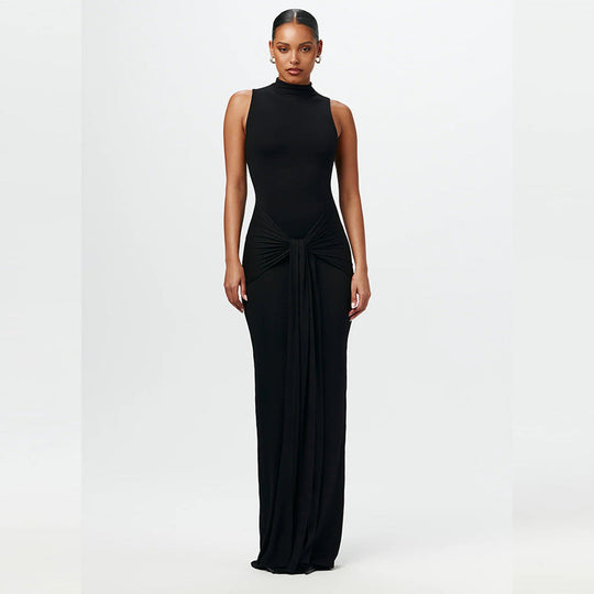 Damen Elegantes Maxikleid mit hochgeschlossenem Kragen und Drapierung Nord Taschen