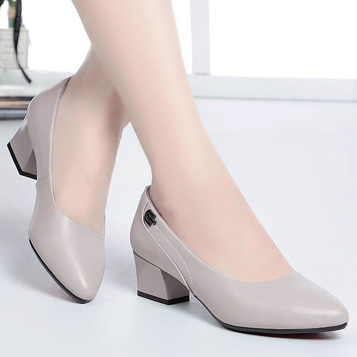 Damen Komfortable Pumps mit elegantem Blockabsatz und modischem Schmuckdetail