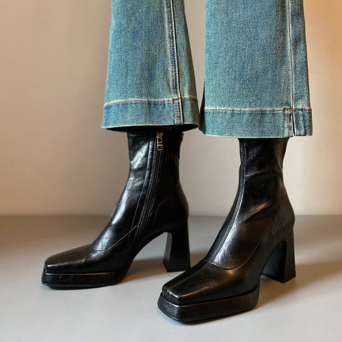 Damen Knöchelhohe Stiefelette mit geteilter Vorderblattform, weichem Nappaleder und sculpted Blockabsatz Nord Taschen