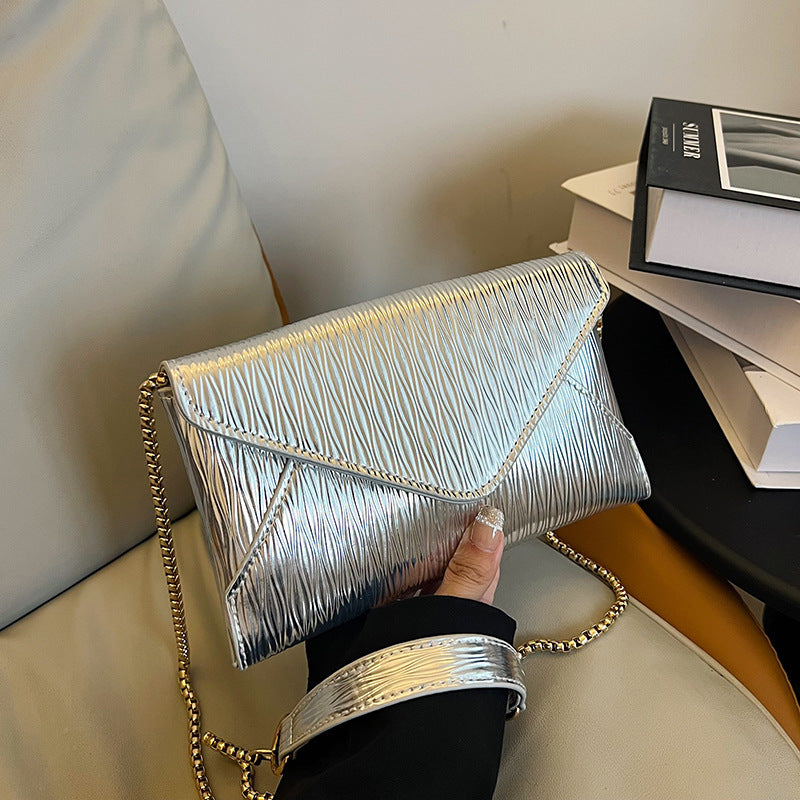 Damen elegante Clutch mit strukturiertem Design Nord Taschen