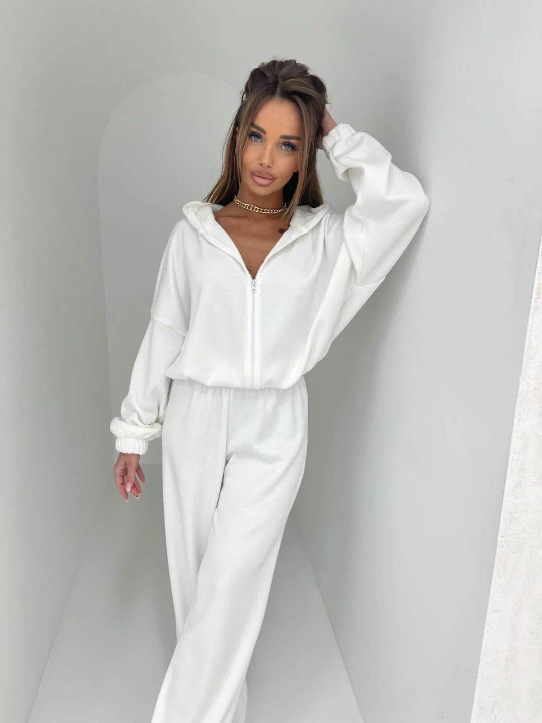 Damen Loungewear-Anzug aus weichem Fleece mit Kapuze und weitem Schnitt Nord Taschen