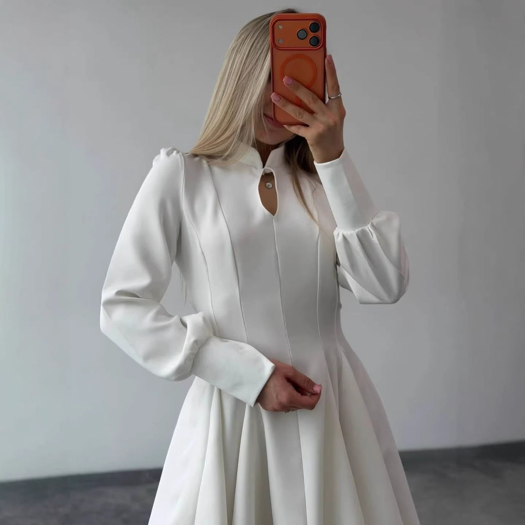Damen A-Linien Minikleid mit Stehkragen, Schlitzdetail und Ballonärmeln Nord Taschen
