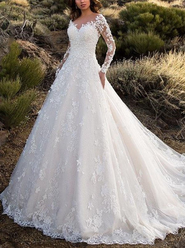 Elegantes Damen Hochzeitskleid mit Spitzenverarbeitung & voluminösem Rock für Hochzeit | Nord Taschen