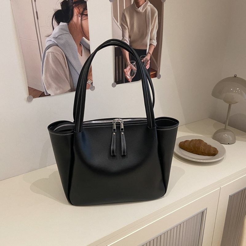 Damen elegante Schultertasche mit praktischem Reißverschluss Nord Taschen