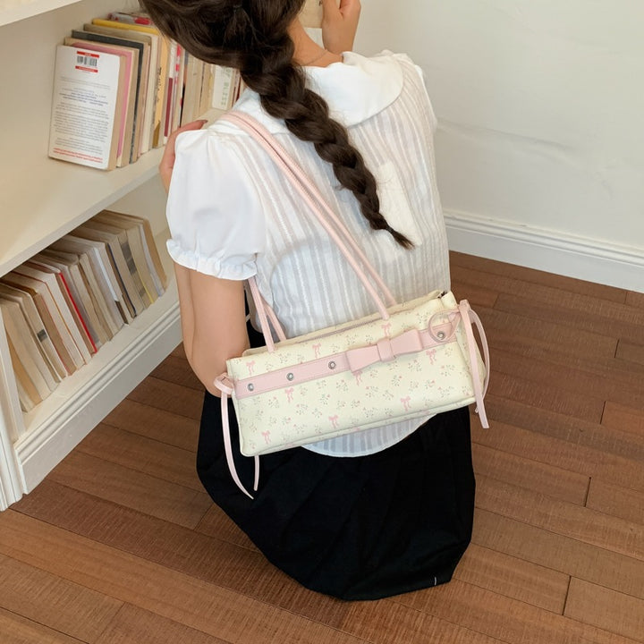 Damen Umhängetasche mit elegantem Fransen-Design Nord Taschen