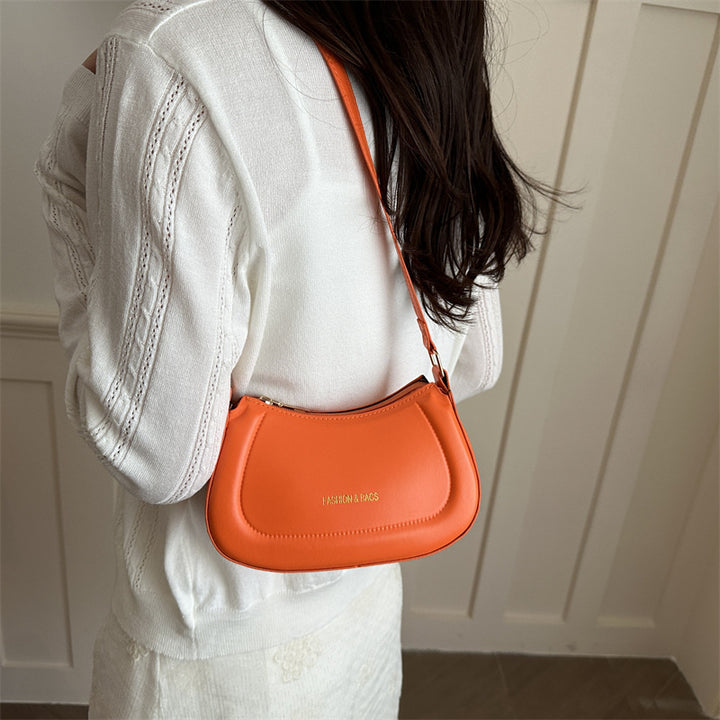 Damen Umhängetasche mit elegantem Design von Nord Taschen