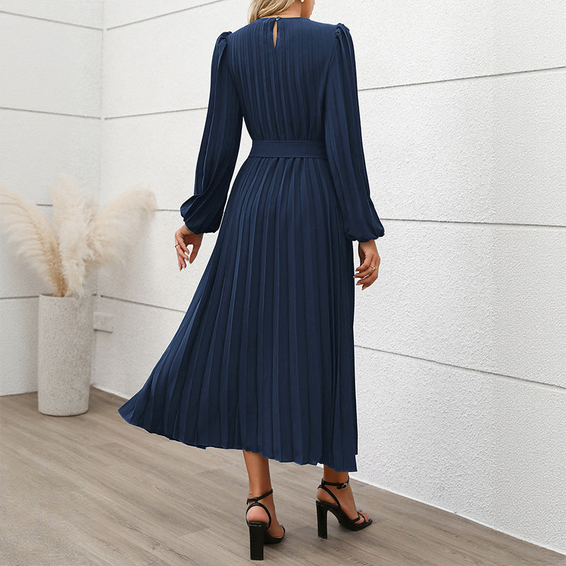 Damen Elegantes Faltenmaxikleid mit Taillengürtel Nord Taschen