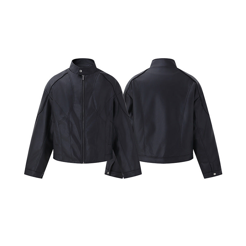 Herren Kurzboxy Mock‑Lederjacke mit geometrischer Nahtführung Nord Taschen