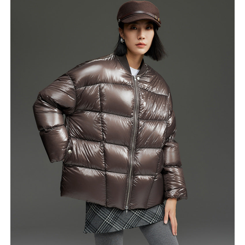 Damen Kurze gestepptte Daunenjacke mit glänzender Shell und Boxy-Silhouette Nord Taschen