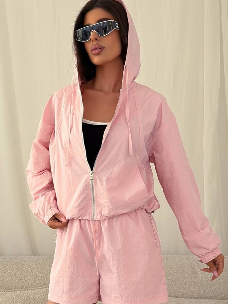 Damen lässiges Windbreaker-Set mit kurzen Hosen und Kapuze Nord Taschen