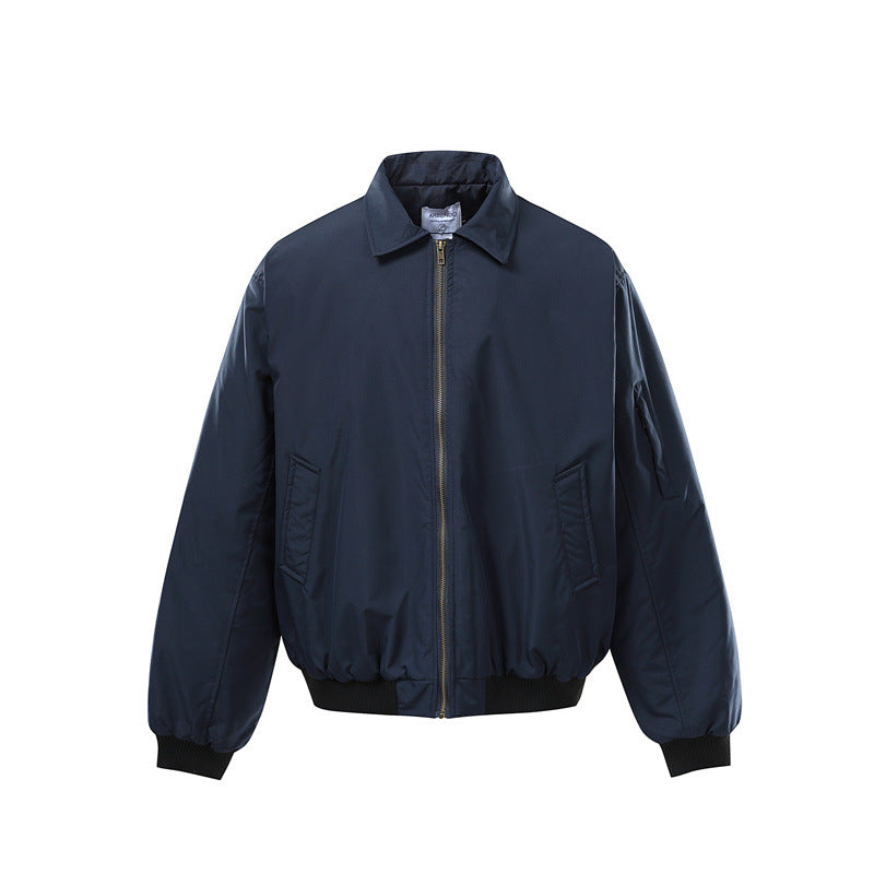 Unisex Kurz geschnittene Boxy‑Bomberjacke mit Reißverschluss, Rippbündchen und Ärmel‑Utilitytasche Nord Taschen