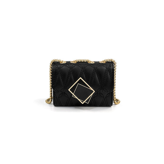 Damen Clutch-Tasche mit glamorösem Kettenriemen und modernem Steppdesign Nord Taschen